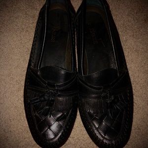 ⭐️OPEN TO OFFERS!⭐️ NWT Bass Men’s Loafers